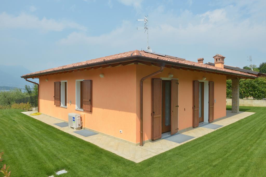 Villa Artemia Manerba del Garda Pokoj fotografie
