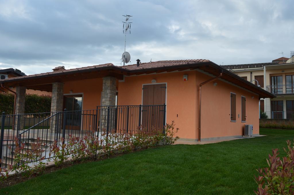 Villa Artemia Manerba del Garda Pokoj fotografie