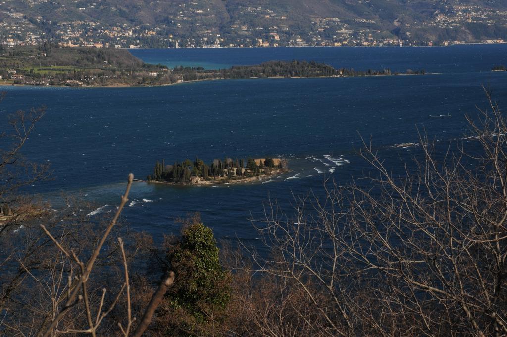 Villa Artemia Manerba del Garda Pokoj fotografie