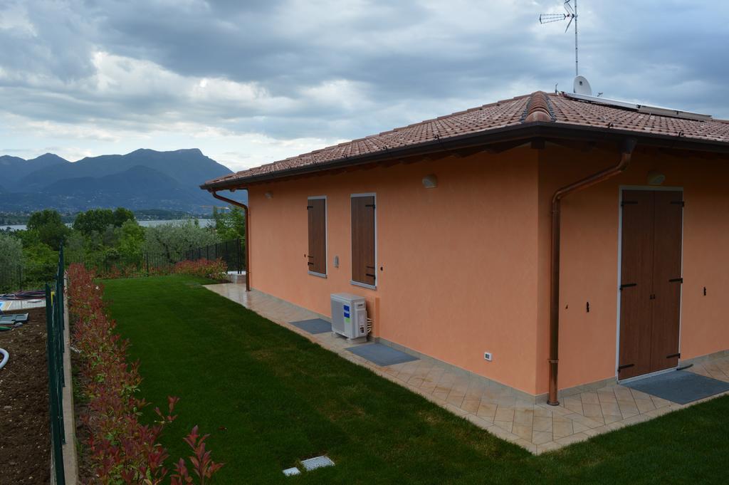 Villa Artemia Manerba del Garda Pokoj fotografie